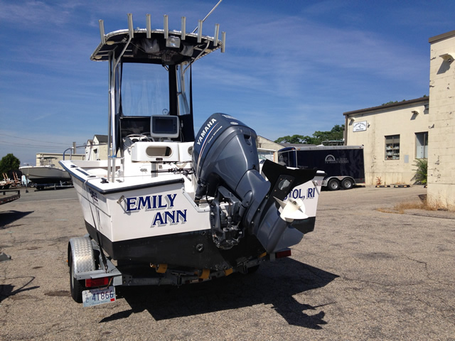 21' 2001 Eagle by Angler - Center Console